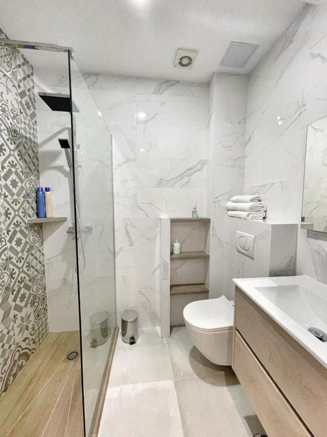 Luna Ensuites Centro Μάλαγα Εξωτερικό φωτογραφία